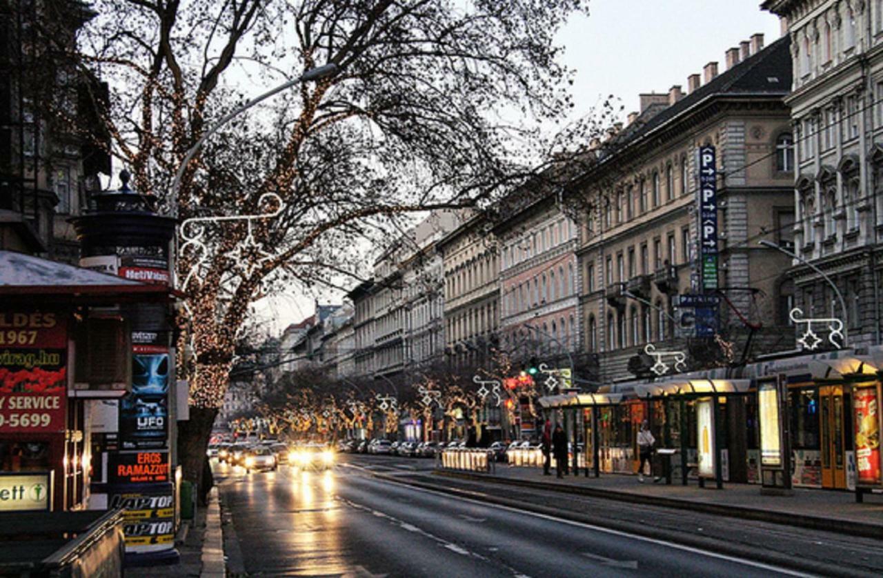 Boutique Residence Jokai - Apartment In The City Center Budapest Ngoại thất bức ảnh